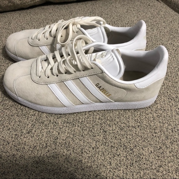 cream adidas gazelles